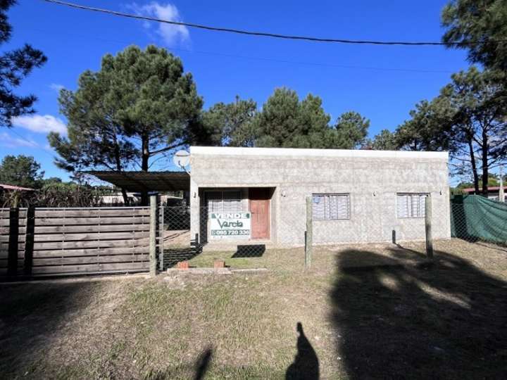 Casa en venta en Lomas de Solymar, Canelones