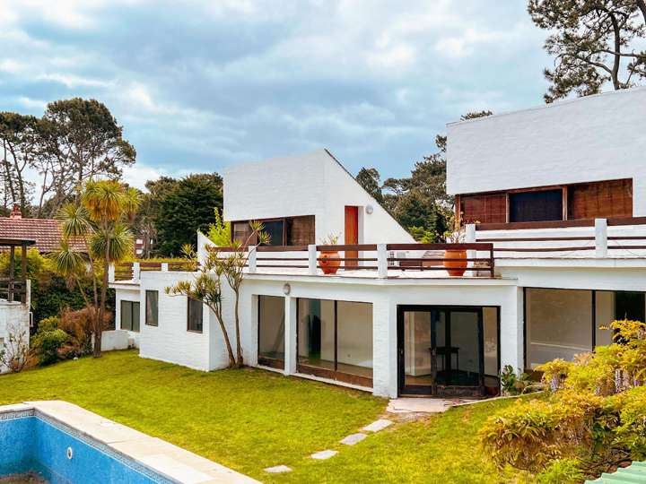 Casa en venta en Pinares, Maldonado