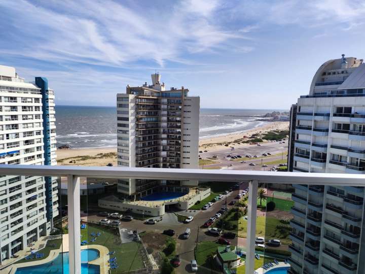 Apartamento en venta en Punta Del Este
