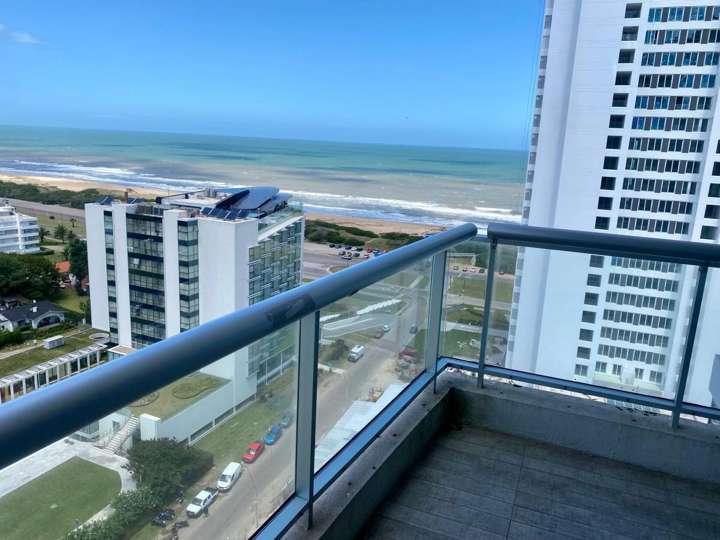 Apartamento en venta en Punta Del Este