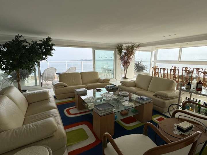 Apartamento en venta en Punta Del Este