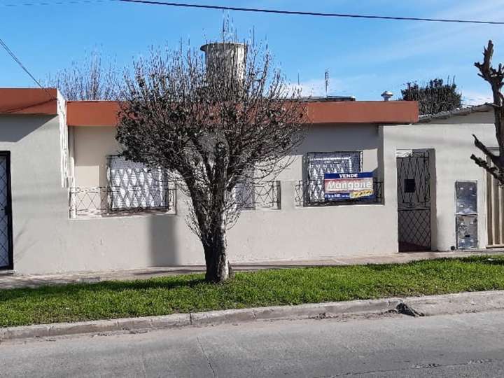 Casa en venta en Nicolás Savio, 387, Buenos Aires