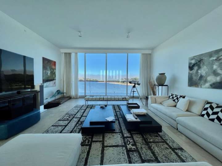 Apartamento en venta en Avenida Eduardo Víctor Haedo, El Tesoro