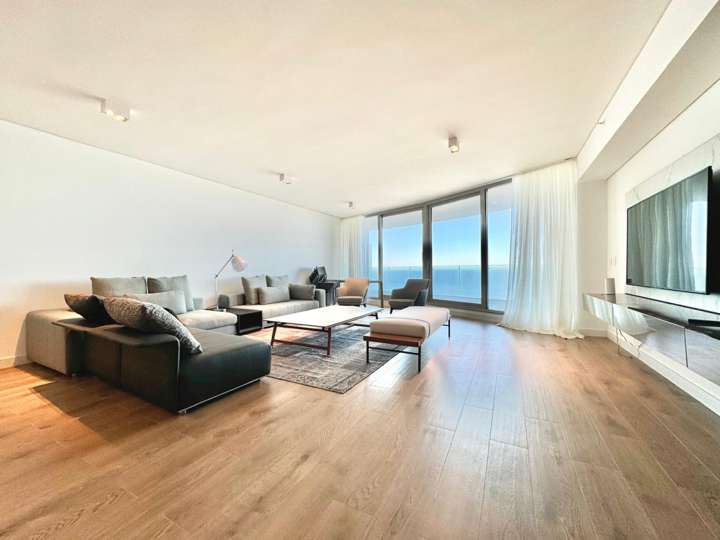 Apartamento en venta en Rambla Lorenzo Batlle Pacheco, Maldonado