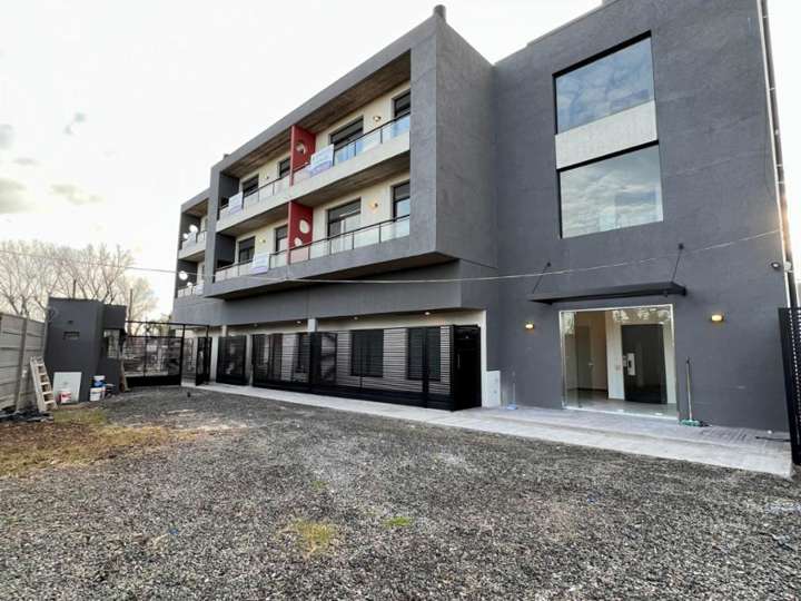 Departamento en venta en Maestra Micaela Amoroso, Hurlingham