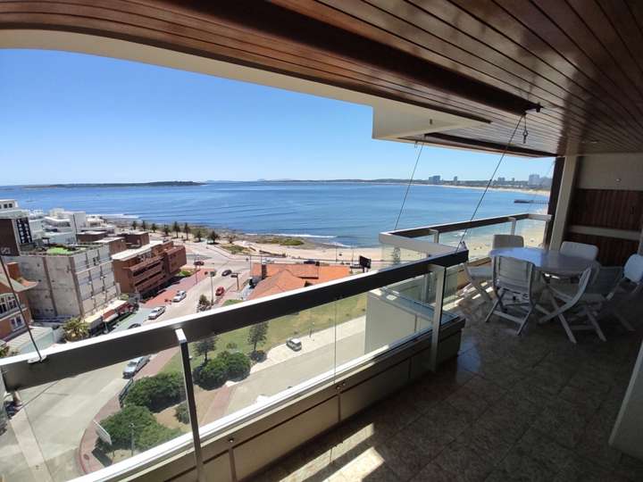 Apartamento en venta en Rambla Doctor Claudio Williman, Punta Del Este