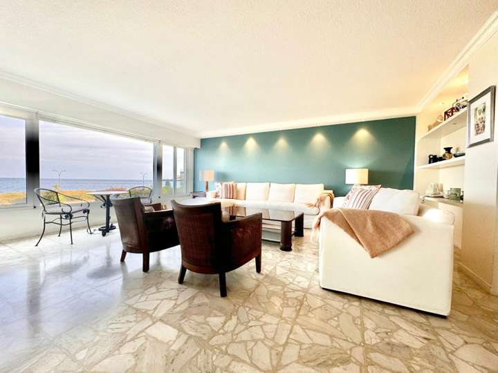 Apartamento en venta en Punta Del Este