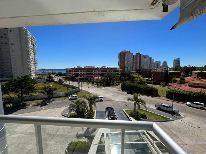 Apartamento en venta en Punta Del Este