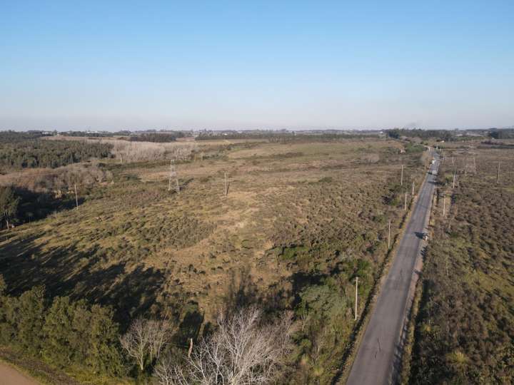 Granja en venta en Camino de la Redención, Montevideo