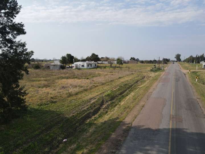 Granja en venta en Carmelo René González, Sauce