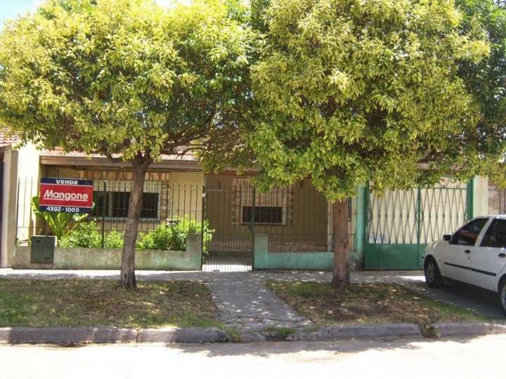 Casa en venta en Luis Sáenz Peña, 2358, Buenos Aires