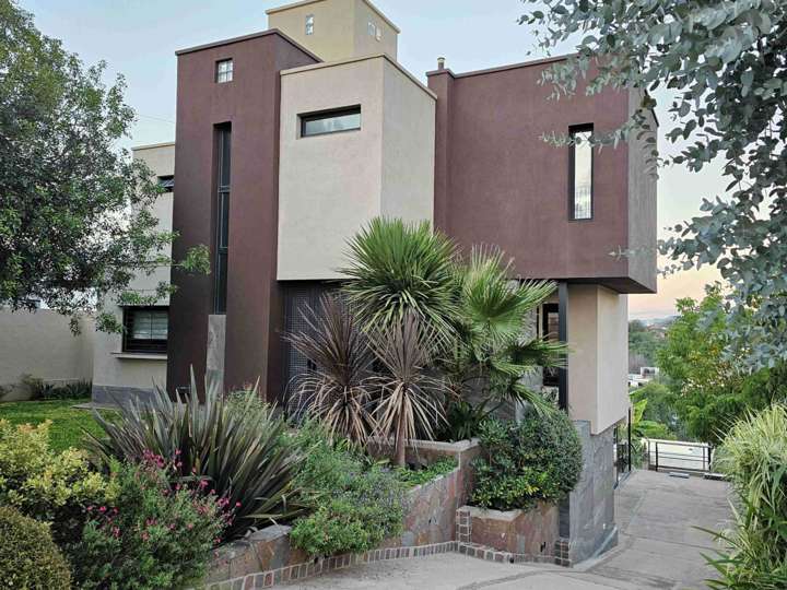 Casa en venta en Antonio Vivaldi, Villa Carlos Paz