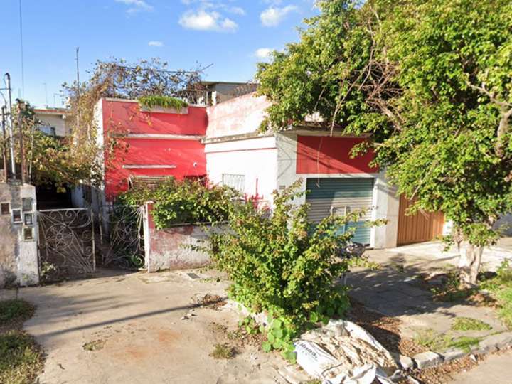 Edificio en venta en Almirante Brown, 4456, La Tablada