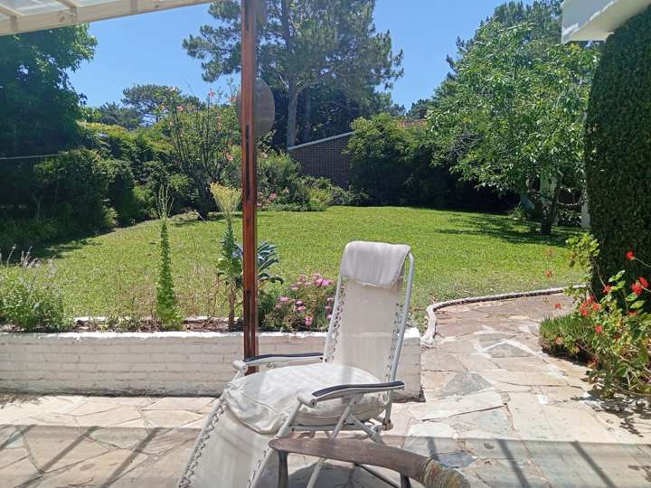 Casa en venta en Pinares, Maldonado