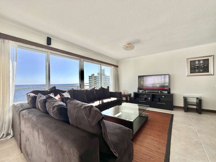 Apartamento en venta en Punta Del Este