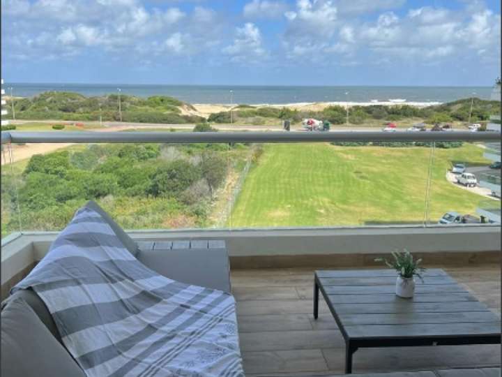 Apartamento en venta en Punta Del Este