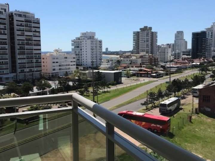 Apartamento en venta en Punta Del Este