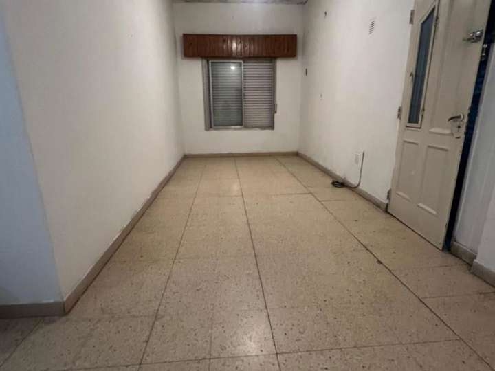 Departamento en alquiler en Tornquist, Longchamps