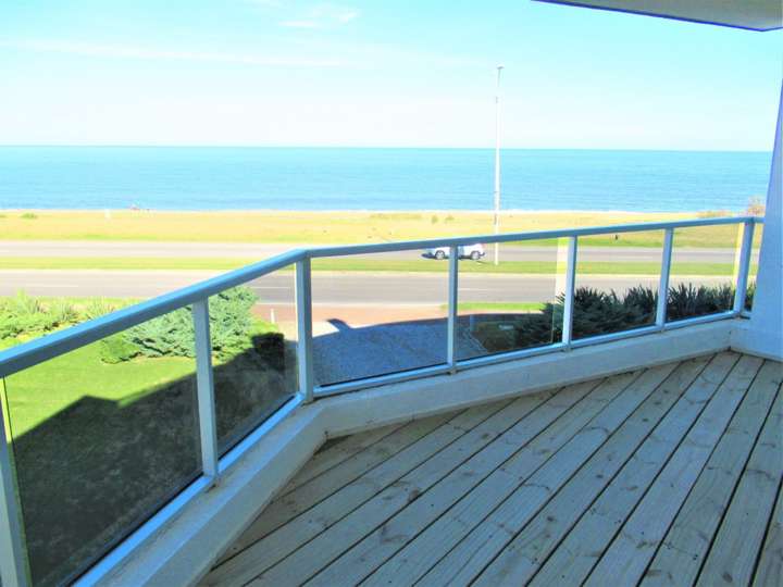 Apartamento en venta en Rambla Doctor Claudio Williman, Maldonado