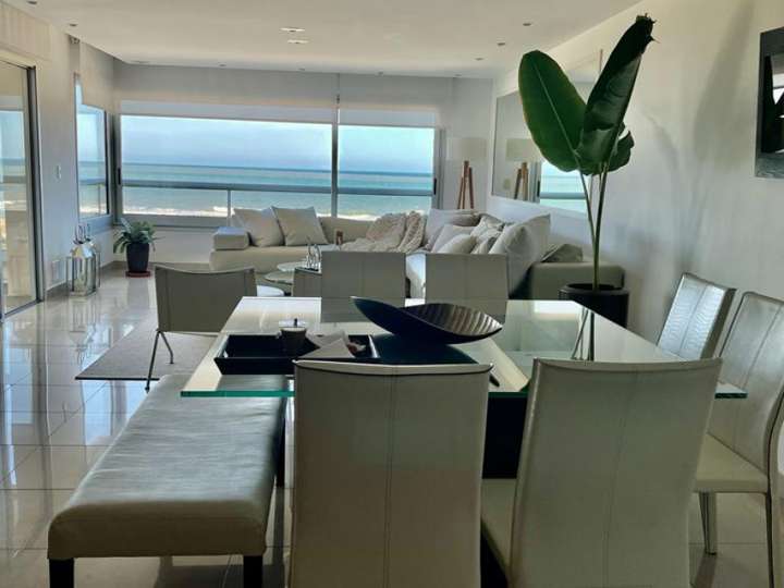 Apartamento en venta en Punta Del Este