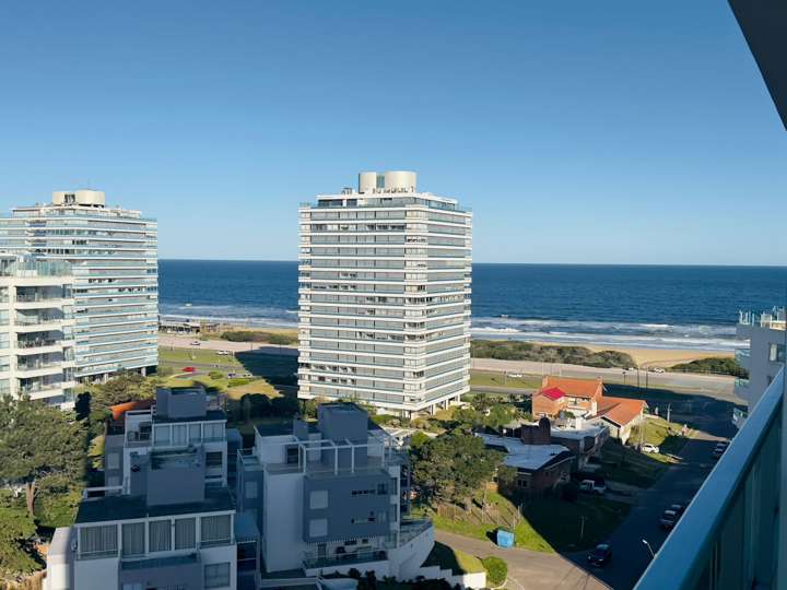 Apartamento en venta en Punta Del Este