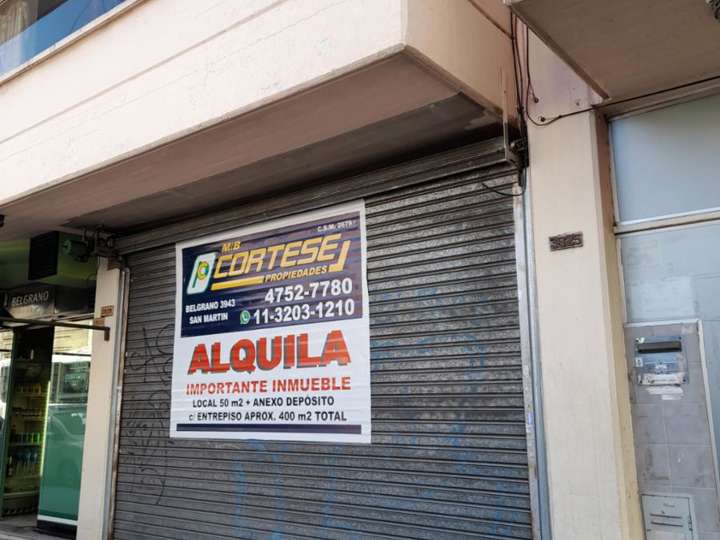 Comercial / Tienda en alquiler en Doctor Luis Beláustegui, 4618, Ciudad Autónoma de Buenos Aires