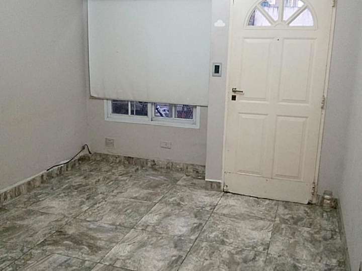 Casa en venta en Avellaneda, 2027, Buenos Aires