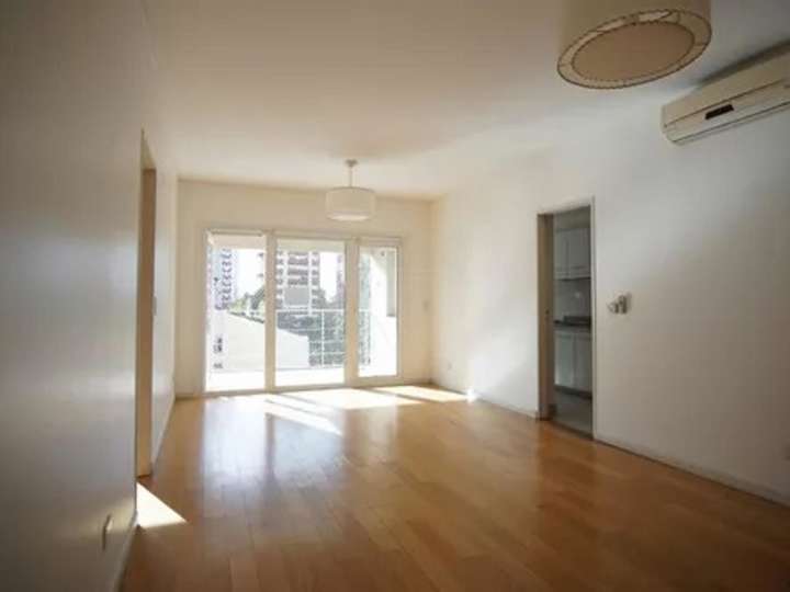 Departamento en venta en General José de San Martín, 800, Buenos Aires