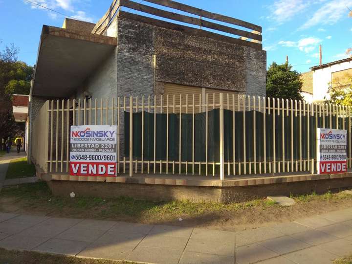 Casa en venta en 954 - Avenida Presidente Juan Domingo Perón, 7564, Martín Coronado