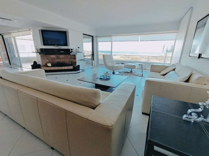 Apartamento en venta en Punta Del Este
