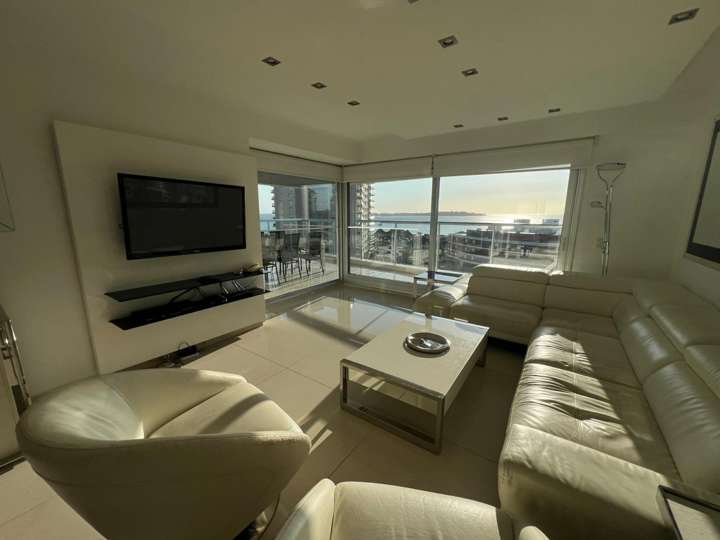Apartamento en venta en Punta Del Este