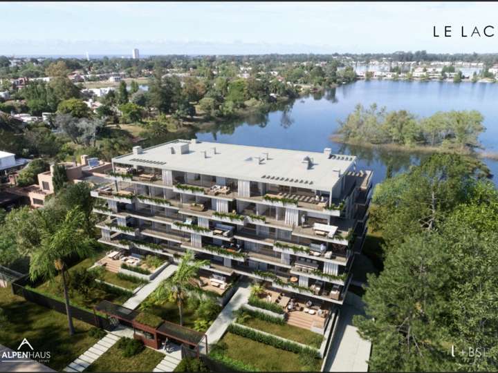 Apartamento en venta en Carrasco, Montevideo