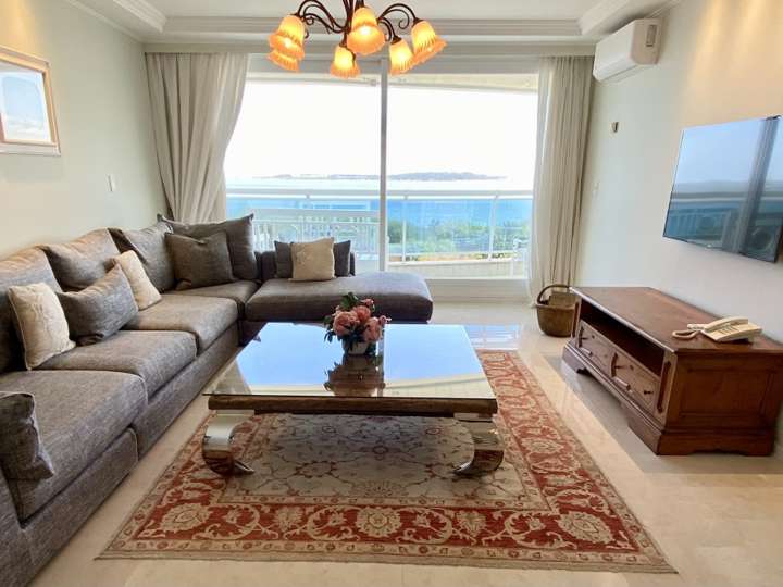 Apartamento en venta en Punta Del Este