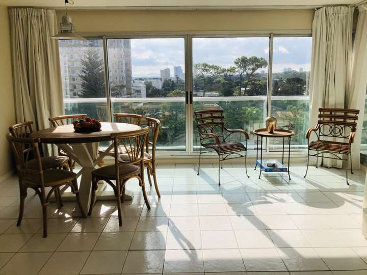 Apartamento en venta en Punta Del Este