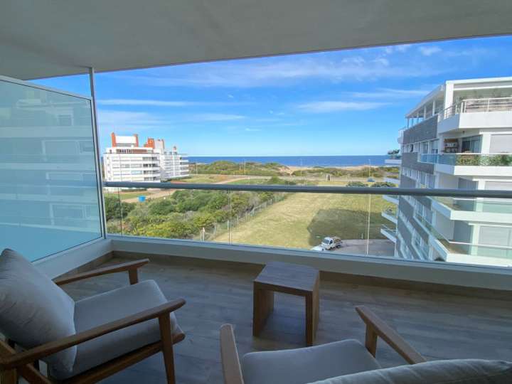 Apartamento en venta en Punta Del Este
