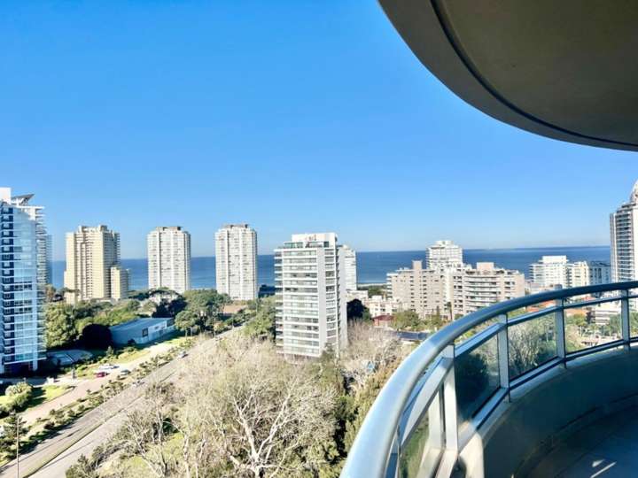 Apartamento en venta en Avenida Franklin Delano Roosevelt, Punta Del Este