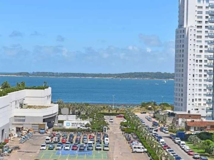 Apartamento en venta en Punta Del Este