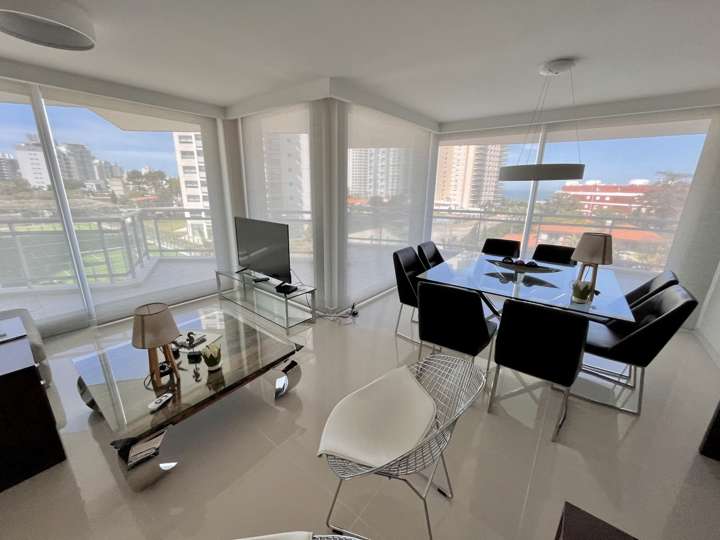 Apartamento en venta en Punta Del Este
