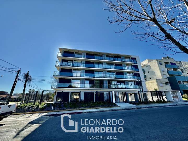 Apartamento en venta en Domingo Baque, Colonia