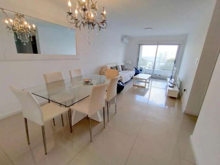 Apartamento en venta en Punta Del Este