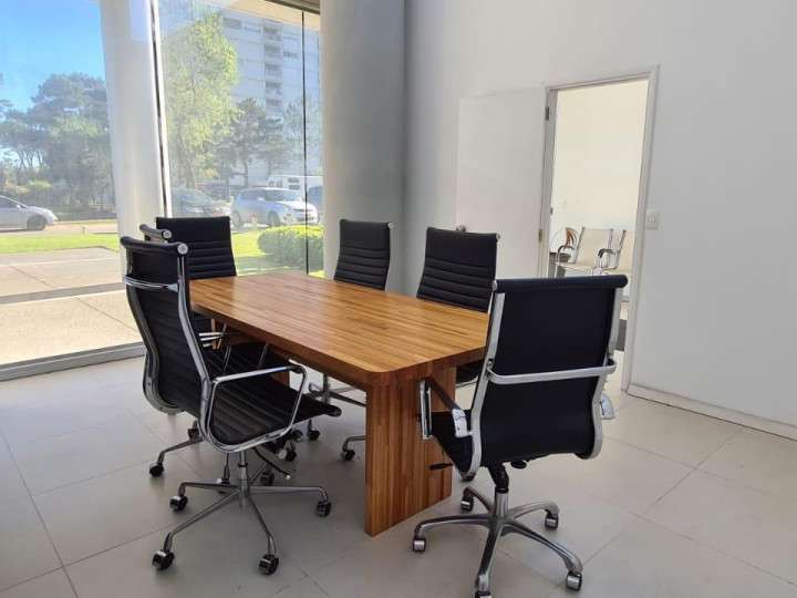 Comercial / Tienda en venta en Abraham Lincoln, Punta Del Este