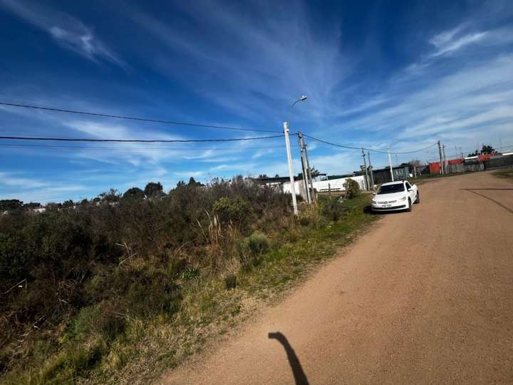 Terreno en venta en Club Martín Céspedes, Canelones