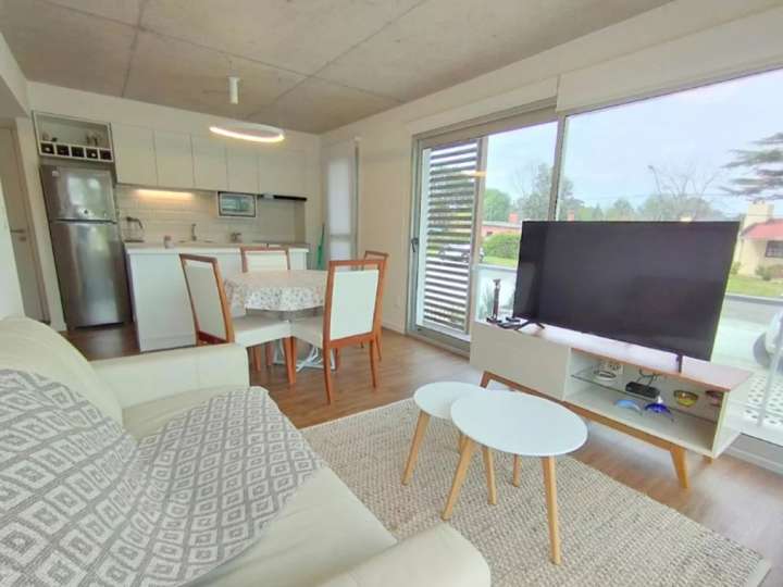 Apartamento en venta en Pinares, Maldonado