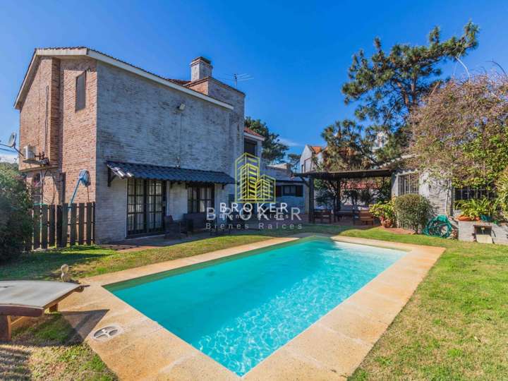 Casa en venta en Barra de Carrasco, Canelones