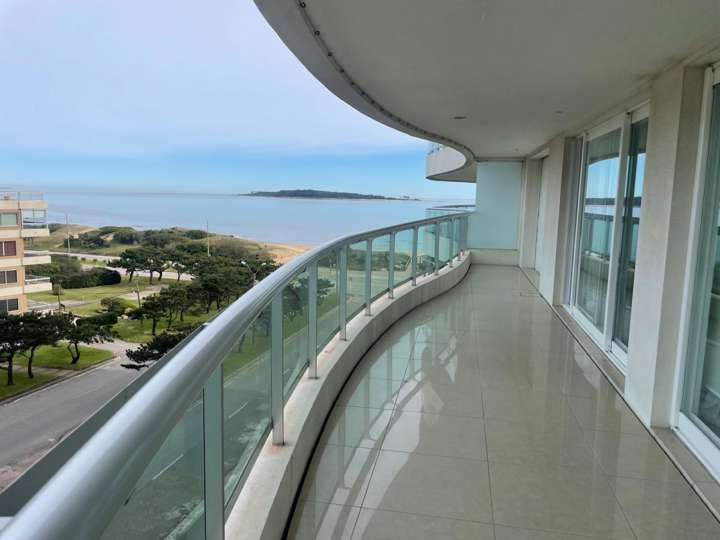 Apartamento en venta en Punta Del Este