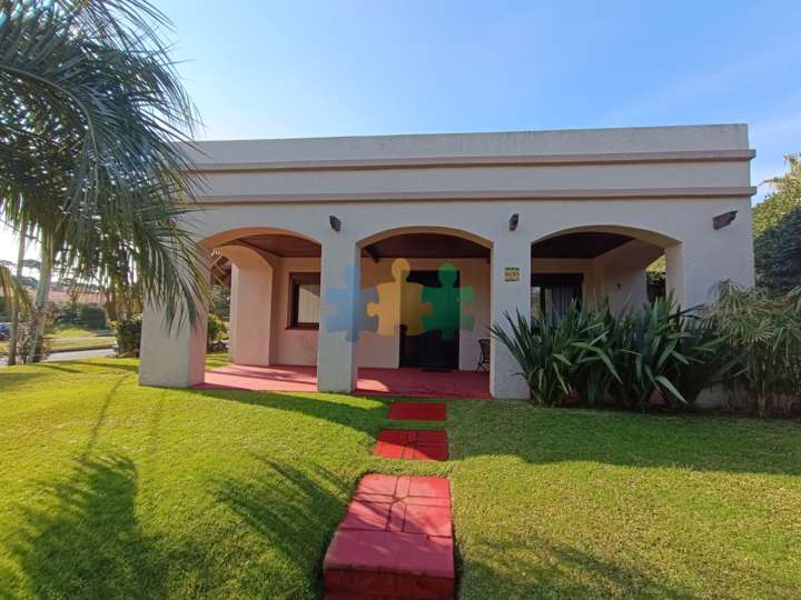 Casa en venta en Avenida República Argentina, Punta Del Este