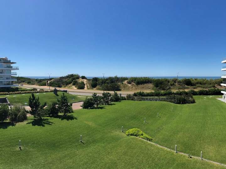 Apartamento en venta en Punta Del Este