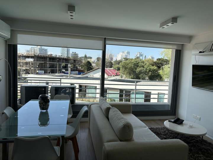Apartamento en venta en Biarritz, Punta Del Este