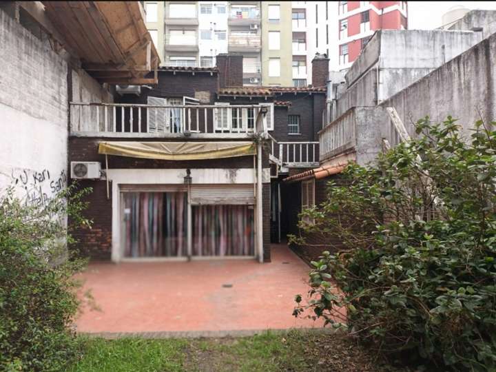 Comercial / Tienda en alquiler en Alsina, 146, Buenos Aires