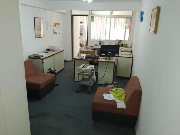 Oficina en venta en Hipólito Yrigoyen, 1341, Ciudad Autónoma de Buenos Aires